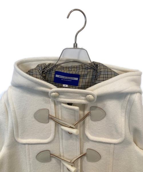 BURBERRY BLUE LABEL（バーバリーロンドンブルーレーベル）BURBERRY BLUE LABEL (バーバリーロンドンブルーレーベル) 裏地ノバチェックショートダッフルコート ベージュ サイズ:38の古着・服飾アイテム