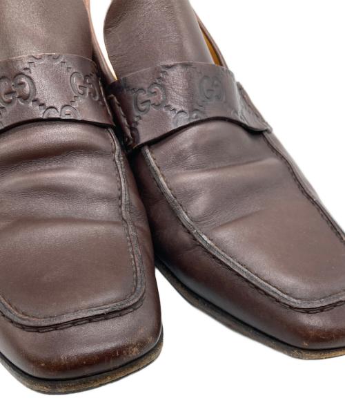 GUCCI（グッチ）GUCCI (グッチ) GG柄 レザーローファー 170311 ブラウン サイズ:41Eの古着・服飾アイテム