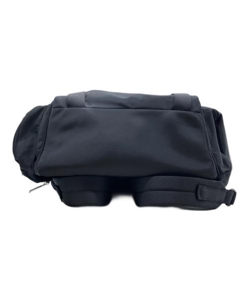 LULULEMON（ルルレモン）LULULEMON (ルルレモン) Wunderlust バックパック ミニ 14L ブラックの古着・服飾アイテム