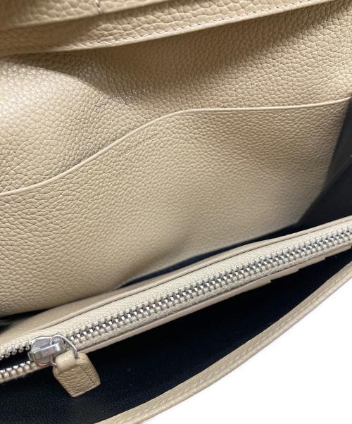 Saint Laurent Paris（サンローランパリ）Saint Laurent Paris (サンローランパリ) サックドジュール フラグメントケース MRT504981・1017 ベージュの古着・服飾アイテム