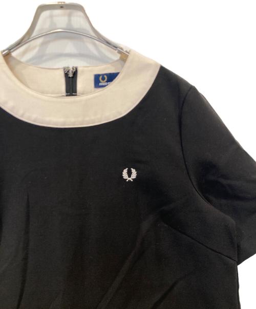 FRED PERRY（フレッドペリー）FRED PERRY (フレッドペリー) クルーネックドレス　F8379 ブラック サイズ:8の古着・服飾アイテム