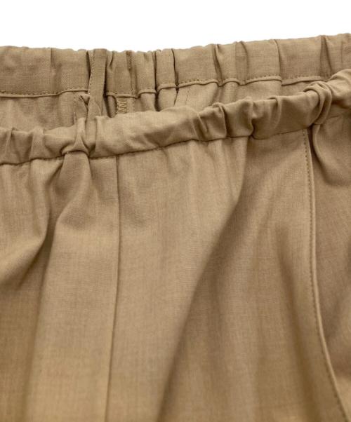 ETRE TOKYO（エトレトウキョウ）ETRE TOKYO (エトレトウキョウ) ピンタックイージーパンツ　1224420095-1 ベージュ サイズ:Sの古着・服飾アイテム