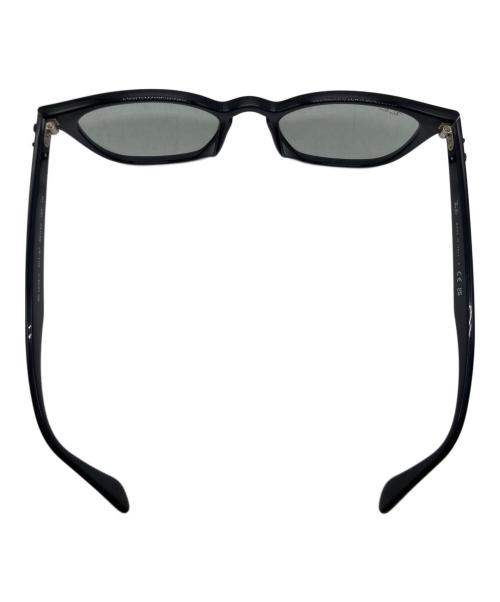 RAY-BAN（レイバン）RAY-BAN (レイバン) サングラス　RB 4258-F ブラック サイズ:52□20 150の古着・服飾アイテム