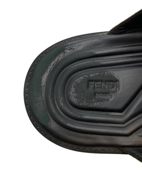 FENDI（フェンディ）FENDI (フェンディ) FF Logo Cross Slider Slippers FFロゴクロススライダースリッパーズ X1222 ブラック×ブラウン サイズ:7の古着・服飾アイテム