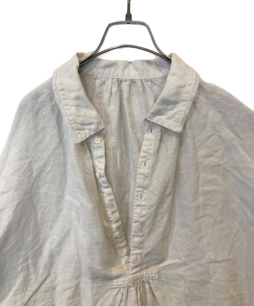 nest Robe（ネストローブ）nest Robe (ネストローブ) リネン縁取りレース襟スモックブラウス　01244-1166 ホワイト サイズ:FREEの古着・服飾アイテム