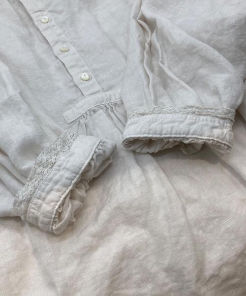 nest Robe（ネストローブ）nest Robe (ネストローブ) リネン縁取りレース襟スモックブラウス　01244-1166 ホワイト サイズ:FREEの古着・服飾アイテム