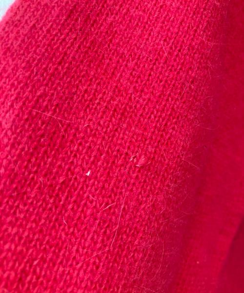 To b. by agnes b.（トゥービー バイ アニエスベー）To b. by agnes b. (トゥービー バイ アニエスベー) ビジューニット 4313WK12 H18 ショッキングピンク サイズ:TUの古着・服飾アイテム