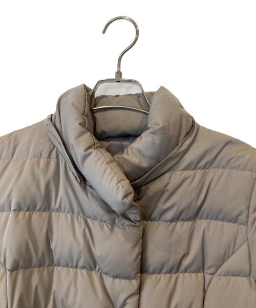 UNTITLED（アンタイトル）UNTITLED (アンタイトル) フーデットタフタダウンコート 153-95614 ベージュ サイズ:3の古着・服飾アイテム