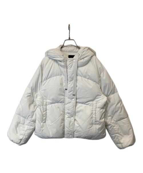 UNTITLED（アンタイトル）UNTITLED (アンタイトル) ライトタスラン ショートダウン 153-97600 ホワイト サイズ:1の古着・服飾アイテム