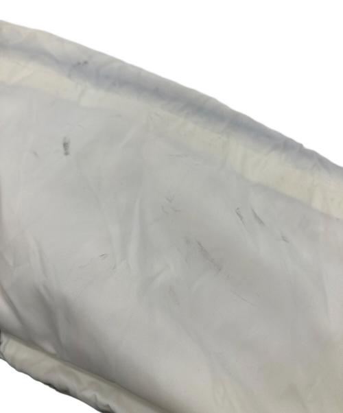 D DOT DUE（ディードットドゥエ）D DOT DUE (ディードットドゥエ) GENOVA 57　232WA1-10520-00-10440-1 アイボリー サイズ:42の古着・服飾アイテム