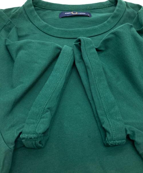 FRED PERRY（フレッドペリー）FRED PERRY (フレッドペリー) Ringer T-Shirt リンガー ティーシャツ M3519 グリーン サイズ:Mの古着・服飾アイテム