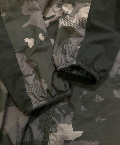 OAKLEY（オークリー）OAKLEY (オークリー) ENHANCE FGL NYC WIND JACKET FOA402428 ジャケット ブラック サイズ:Mの古着・服飾アイテム