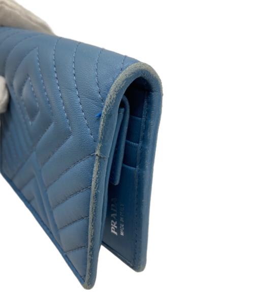 PRADA（プラダ）PRADA (プラダ) NAPPA IMPUNTURE 二つ折り財布 1MV204 107A スカイブルーの古着・服飾アイテム