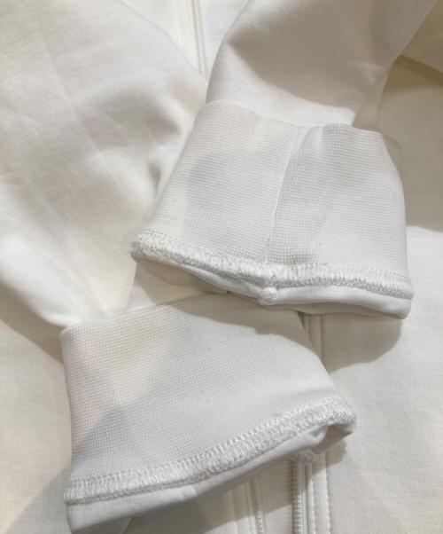 ARMANI EXCHANGE（アルマーニ エクスチェンジ）ARMANI EXCHANGE (アルマーニ エクスチェンジ) ICON ジップアップフーデッドスウェットシャツ XM000371 AF10818 ホワイト サイズ:XSの古着・服飾アイテム