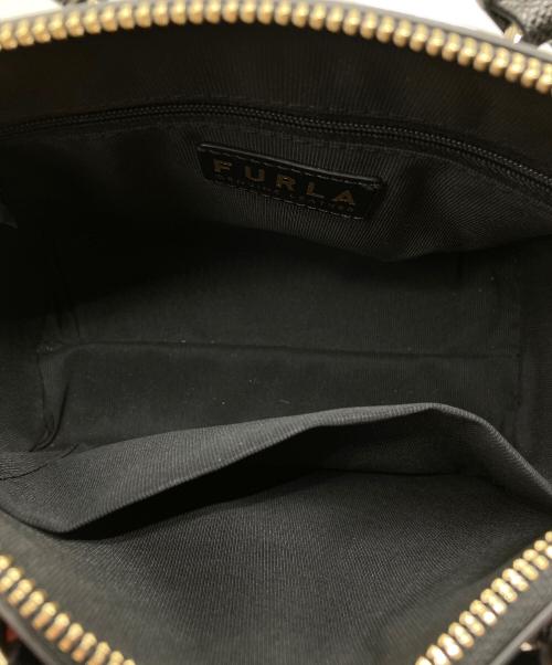FURLA（フルラ）FURLA (フルラ) ミネルヴァミニサッチェル 8050597052366 ブラックの古着・服飾アイテム