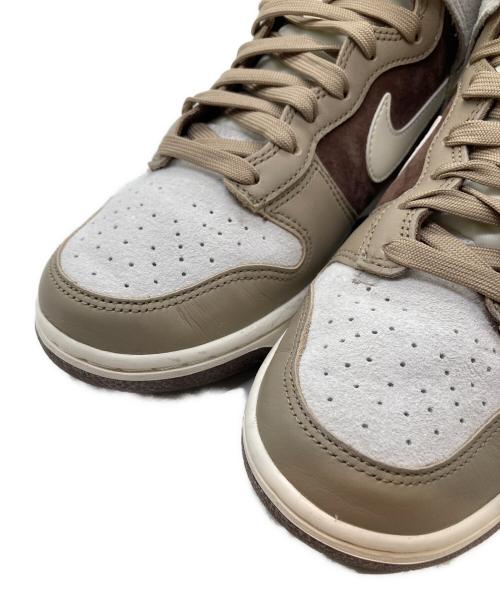 NIKE（ナイキ）NIKE (ナイキ) DUNK HI RETRO PREMIUM スニーカー  DH5348-100 グリーン サイズ:26cmの古着・服飾アイテム
