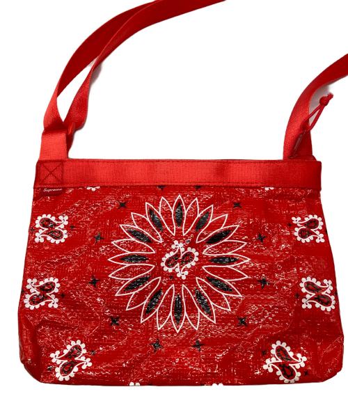 SUPREME（シュプリーム）SUPREME (シュプリーム) Supreme Bandana Tarp Side Bag レッドの古着・服飾アイテム