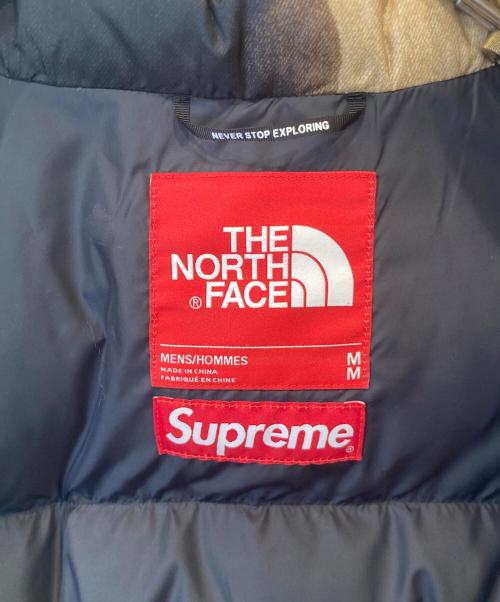 THE NORTH FACE（ザ ノース フェイス）THE NORTH FACE SUPREME (シュプリーム) Bleached Denim Print Nuptse Jacket（ブリーチデニムプリント ヌプシジャケット）　ダウンジャケット ブラック×ブラウン サイズ:Mの古着・服飾アイテム