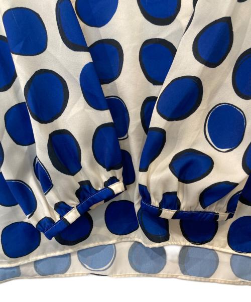 theory luxe（セオリーリュクス）theory luxe (セオリーリュクス) Circle Print Sorina ドットブラウス 03-3108200 ブルー サイズ:38の古着・服飾アイテム