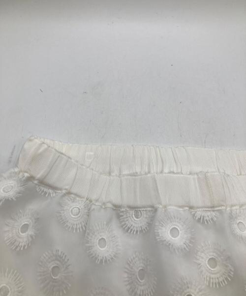 IENA（イエナ）IENA (イエナ) シアージャガード刺繍スカート 24060900967010 ホワイト サイズ:36の古着・服飾アイテム