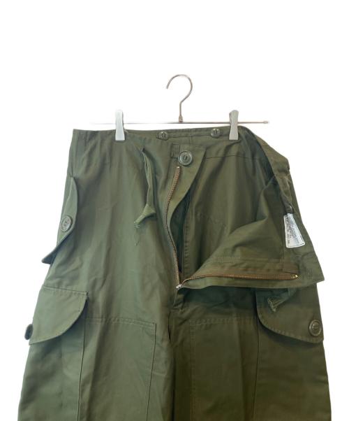 Canadian Army（カナダ軍）CANADIAN ARMY (カナディアンアーミー) ECW WINDPROOFオーバーパンツ 8415-21-798-8603 カーキ サイズ:7 Long Smallの古着・服飾アイテム