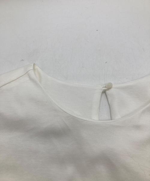 BEIGE（ベイジ）BEIGE (ベイジ) DUOMO / コットンスリットスリーブトップス ホワイト サイズ:4の古着・服飾アイテム