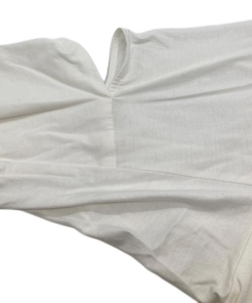 BEIGE（ベイジ）BEIGE (ベイジ) DUOMO / コットンスリットスリーブトップス ホワイト サイズ:4の古着・服飾アイテム