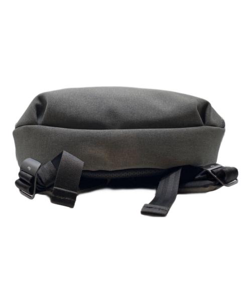 SHIPS any（シップスエニィ）SHIPS any (シップスエニィ) リュック　718-43-0061-1599 グレー 未使用品の古着・服飾アイテム
