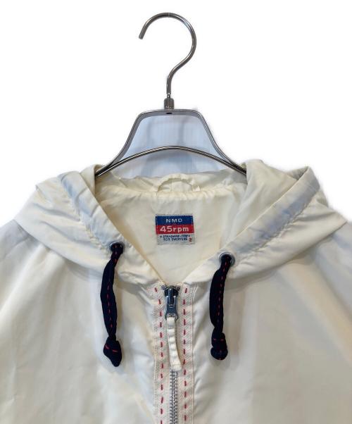 45rpm（45アールピーエム）45rpm (45アールピーエム) NMD ナイロンジャケット 7-03-2002 アイボリー サイズ:2の古着・服飾アイテム