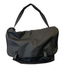 PAKING（パッキング）の古着「メッセンジャーバッグ」｜ブラック