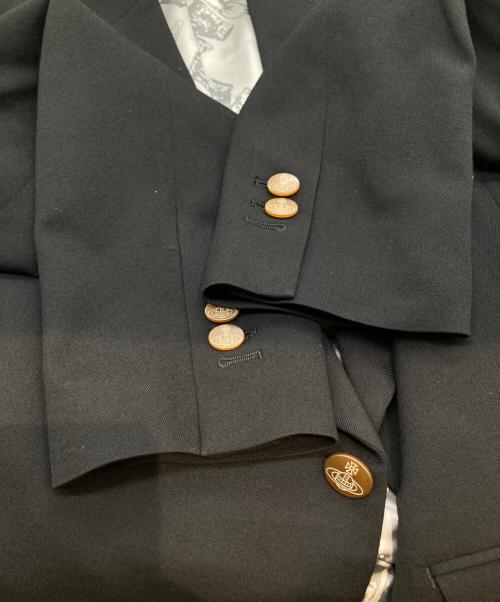Vivienne Westwood man（ヴィヴィアン ウェストウッド マン）Vivienne Westwood man (ヴィヴィアン ウェストウッド マン) セットアップスーツ　VW-MH-82168 ブラック サイズ:46の古着・服飾アイテム