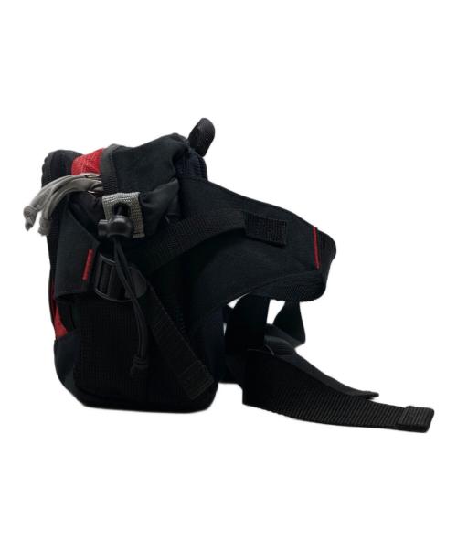 O'NEILL（オニール）O'NEILL (オニール) ウエストバッグ レッド×ブラックの古着・服飾アイテム