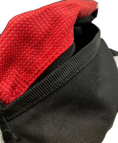 O'NEILL（オニール）O'NEILL (オニール) ウエストバッグ レッド×ブラックの古着・服飾アイテム