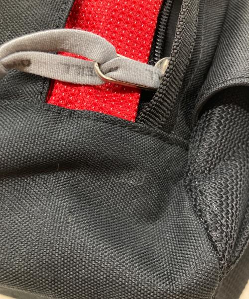 O'NEILL（オニール）O'NEILL (オニール) ウエストバッグ レッド×ブラックの古着・服飾アイテム