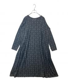 ZUCCA（ズッカ）の古着「エスニックフラワージャージィーワンピース ZU51JH162」｜グレー