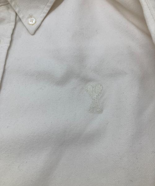 AMI PARIS（アミ パリス）AMI PARIS (アミ パリス) AMI DE COEUR シャツアミ ドゥ クール シャツ HSH170.CO0056 ホワイト サイズ:38の古着・服飾アイテム