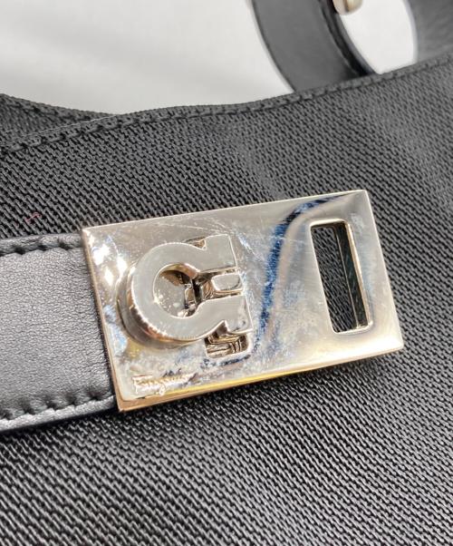 Salvatore Ferragamo（サルヴァトーレ フェラガモ）Salvatore Ferragamo (サルヴァトーレ フェラガモ) トートバッグ BK-21 2530 ブラックの古着・服飾アイテム