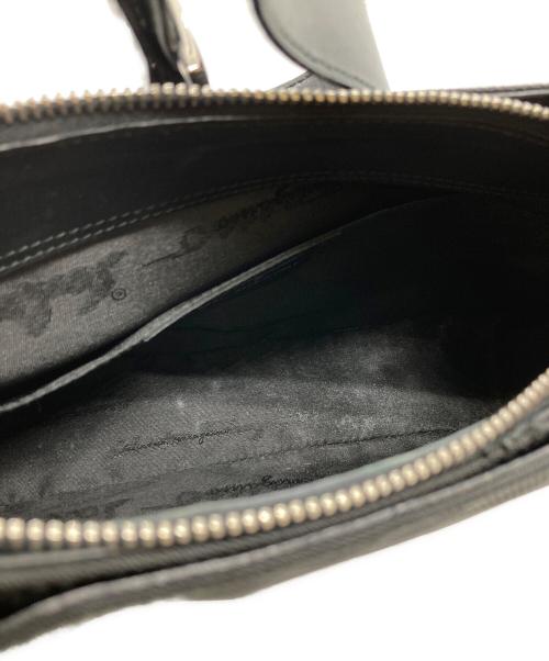 Salvatore Ferragamo（サルヴァトーレ フェラガモ）Salvatore Ferragamo (サルヴァトーレ フェラガモ) トートバッグ BK-21 2530 ブラックの古着・服飾アイテム