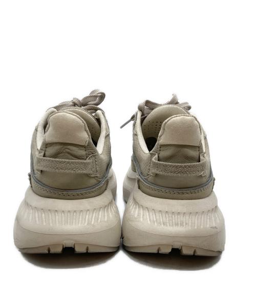 UGG（アグ）UGG (アグ) CA805 V2 NUBUCK 1127111 ベージュ サイズ:23cmの古着・服飾アイテム