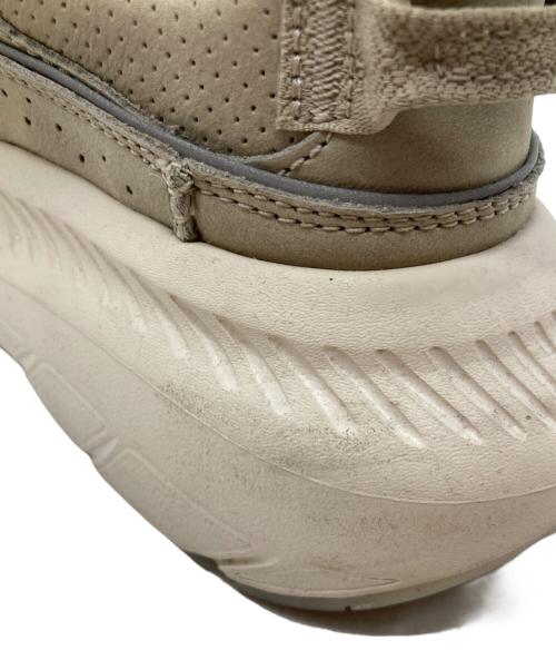 UGG（アグ）UGG (アグ) CA805 V2 NUBUCK 1127111 ベージュ サイズ:23cmの古着・服飾アイテム