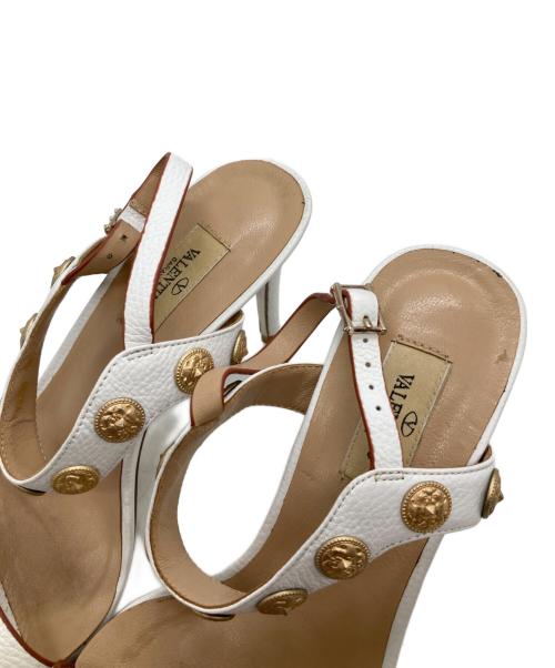 VALENTINO（ヴァレンティノ）VALENTINO (ヴァレンティノ) ストラップサンダル V5299 ホワイト サイズ:38の古着・服飾アイテム