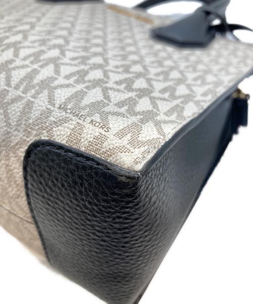 MICHAEL KORS（マイケル・コース）MICHAEL KORS (マイケル・コース) 2WAYバッグ 35S1GM9M2B ベージュ×ブラックの古着・服飾アイテム