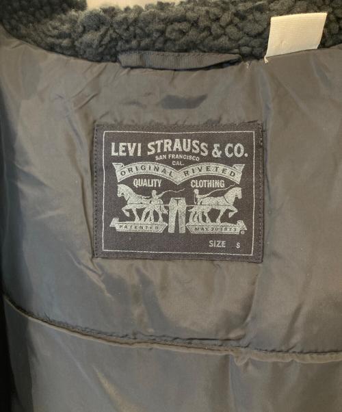 LEVI'S（リーバイス）LEVI'S (リーバイス) 中綿ジャケット ブラック サイズ:Sの古着・服飾アイテム
