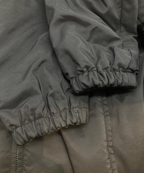 PRADA（プラダ）PRADA (プラダ) ナイロンリバーシブルジップアップブルゾン SGB223 R232 1060 ブラック サイズ:46の古着・服飾アイテム