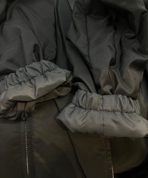 PRADA（プラダ）PRADA (プラダ) ナイロンリバーシブルジップアップブルゾン SGB223 R232 1060 ブラック サイズ:46の古着・服飾アイテム