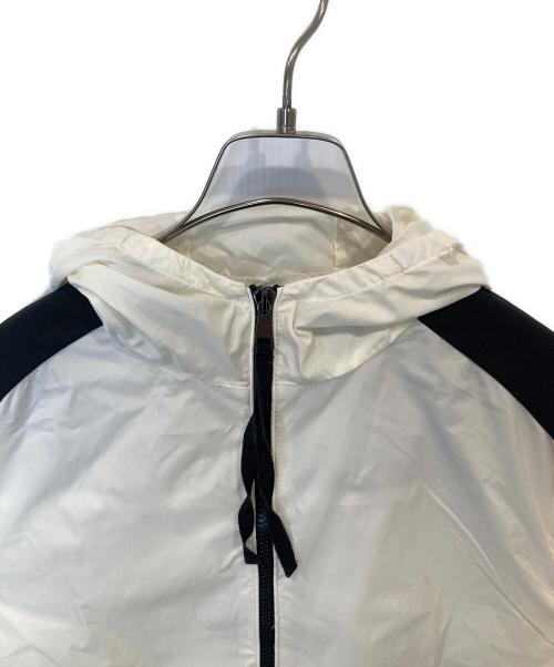 MONCLER（モンクレール）MONCLER (モンクレール) ANTHRACITE GIUBBOTTO ジップアップナイロンジャケット　F10931A73300 ホワイトの古着・服飾アイテム