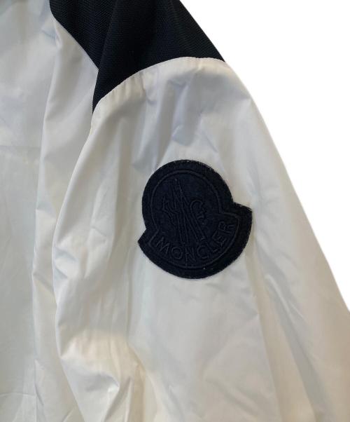 MONCLER（モンクレール）MONCLER (モンクレール) ANTHRACITE GIUBBOTTO ジップアップナイロンジャケット　F10931A73300 ホワイトの古着・服飾アイテム