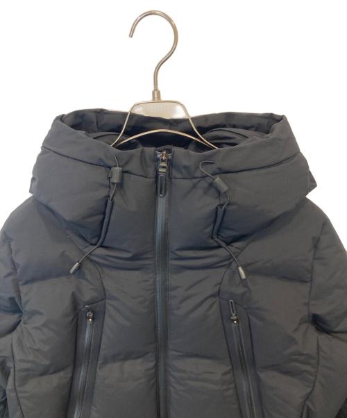 DESCENTE ALLTERRAIN（デザイント オルテライン）DESCENTE ALLTERRAIN (デザイント オルテライン) MOUNTAINEER CEBONNER 別注水沢ダウンジャケット　DX-G0341FS ブラック サイズ:Mの古着・服飾アイテム