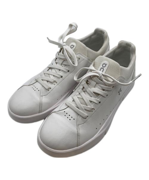 on（オン）on (オン) THE ROGER Advantage（ロジャーのアドバンテージ） ホワイト サイズ: US M8.5の古着・服飾アイテム