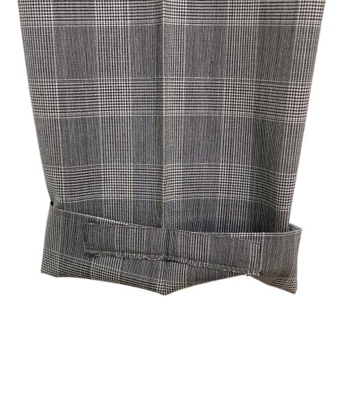 UNIVERSAL LANGUAGE（ユニバーサルランゲージ）UNIVERSAL LANGUAGE (ユニバーサルランゲージ) 3ピーススーツ グレー サイズ:40Rの古着・服飾アイテム